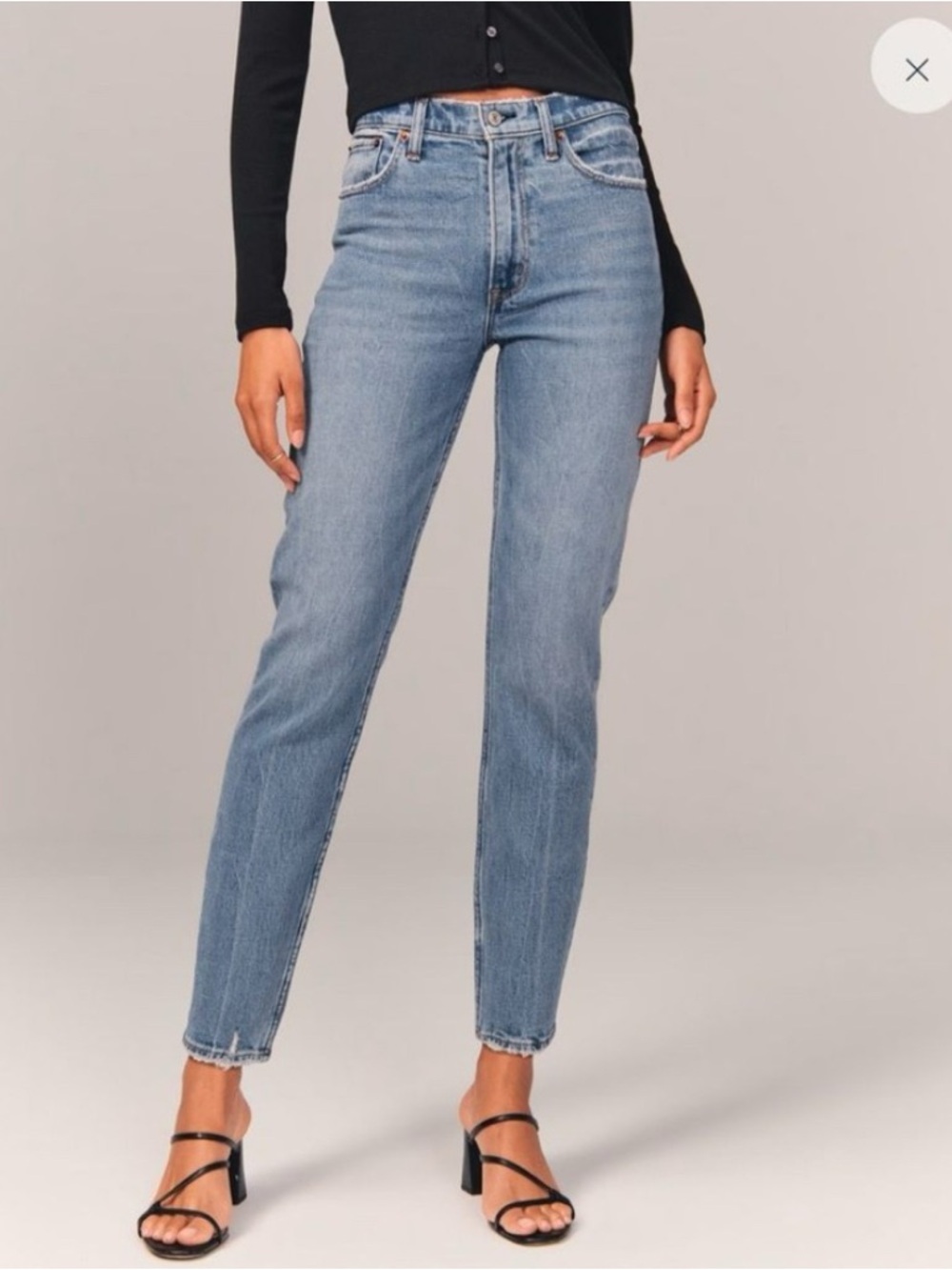 Abercrombie and Fitch The Mom High Rise Curve Love Jeans Sz 27/4
